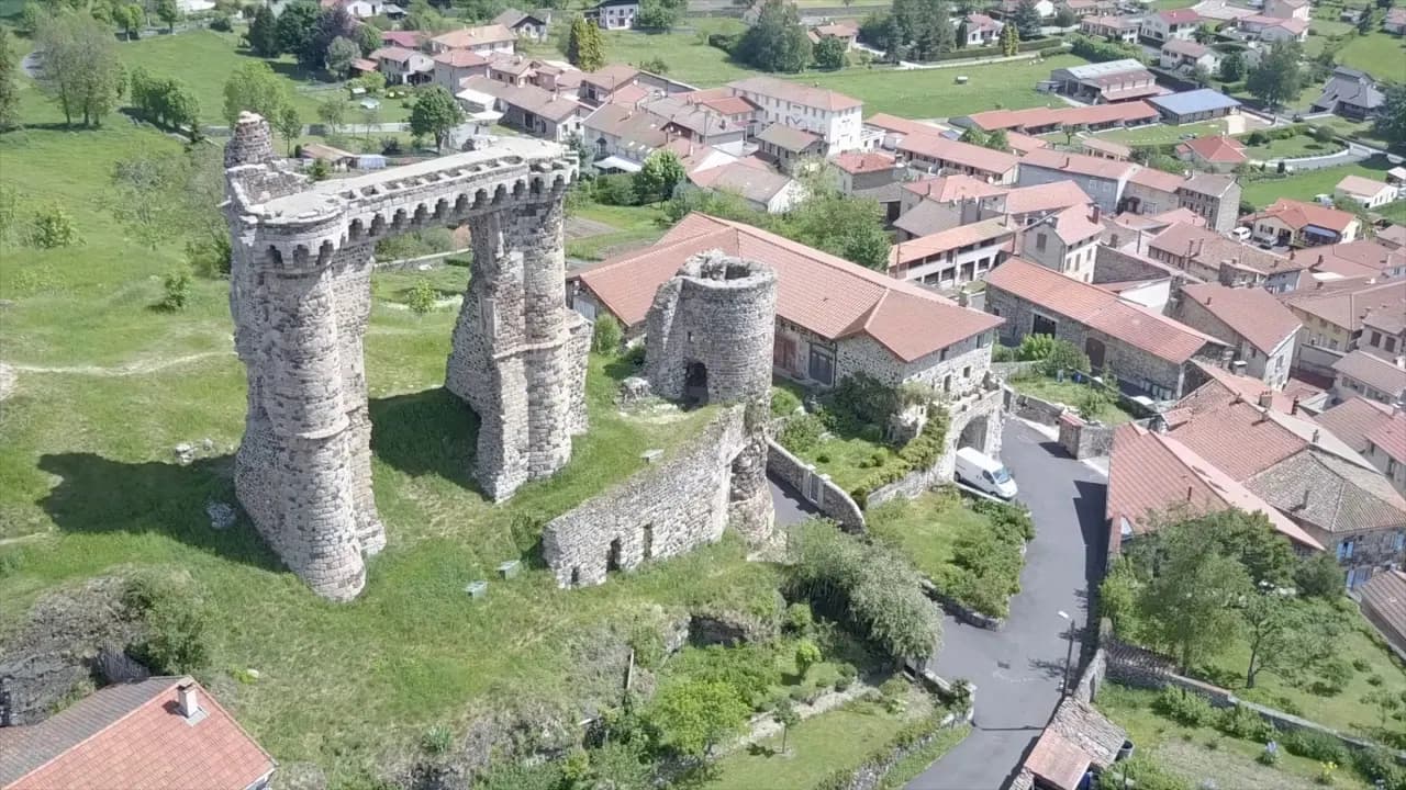 Vue aérienne d'Allègre